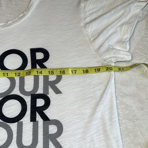 J. Crew white Armor Amour short sleeve tee size XL - Picture 8 of 14